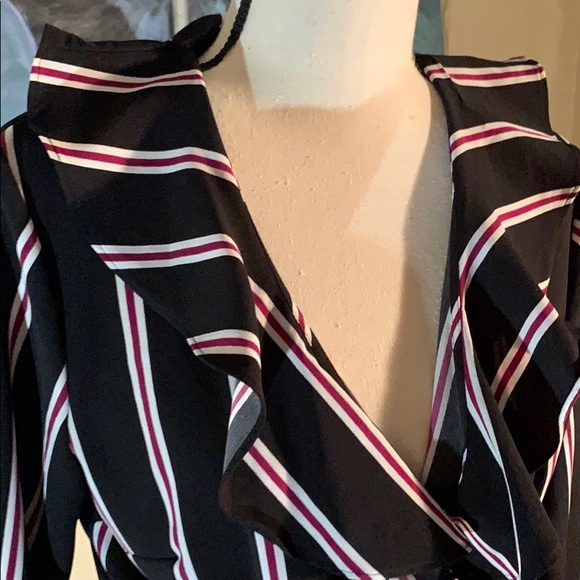 COPY - Striped Calf length Maxi wrap dress - Picture 2 of 4